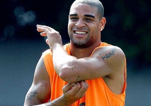 Adriano Adriano brigando pela artilharia do brasileirão