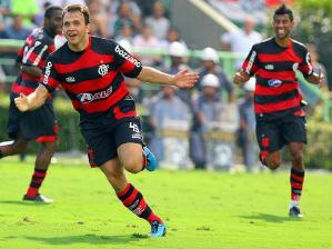 Petkovic bailou no Palestra e deu vitória ao Flamengo