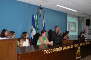Educação A apresentação do PNEF aconteceu na Câmara Municipal de Itaperuna para professores e diretores de escolas públicas, bem como para a sociedade em geral