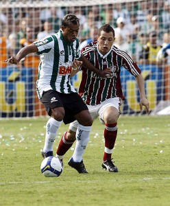 Flu Fluminense e Coritiba lutaram até o fim por uma vaga na Série A