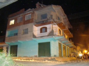 Itaperuna Laje de sobrado desaba em Itaperuna no Noroeste do Rio de Janeiro