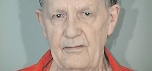 Viva Leroy Nash tinha 94 anos, era surdo e quase cego, estava paralisado e era demente