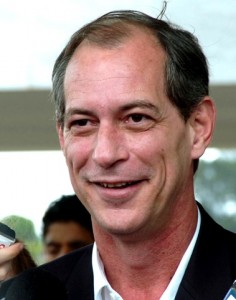 Ciro Ciro Gomes aposta na preparação de Serra contra Dilma