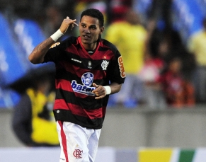Flamengo Denis Marques marcou gol de empate para o Flamengo