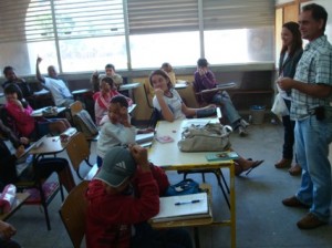 Agricultura Décio Zampiér conversou com os alunos do Ciep 264 sobre a importância de consumir alimentos saudáveis
