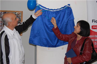 Uma conquista para a comunidade do São Matheus. Secretário de Saúde Marcos Tinoco e a secretária de Governo Claudete Cerqueira inaugurando a sala de odontologia