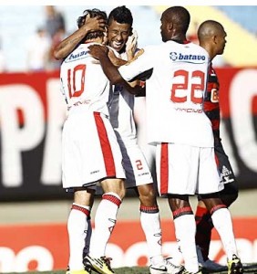 Petkovic fez o gol da vitória neste domingo