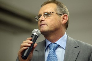 José Mariano Beltrame afirma que esse episódio não mudará o cronograma de instalação das UPPs