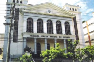 PIBN Ladrões não perdoaram nem os dízimos no Dia dos Pais na PIB de Niterói