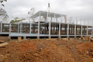 Saúde02 O primeiro mini-hospital da região Noroeste Fluminense ocupa 1.476 metros quadrados