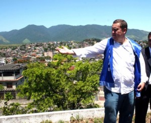 CEDAE plantará 50 mil árvores - Ação será no Dia da Árvore e será registrada no Guiness World Records, diz Victer