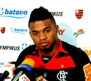 Felipe fala em mudança e já está integrado ao Flamengo