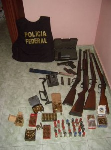 Polícia Federal faz apreensão em Niterói