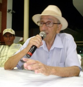 Claudão recupera bem ao tratamento da pneumonia e agradece ao povo de Itaperuna