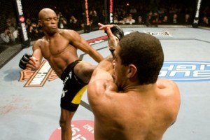 AndersonSilva Anderson "Spider" Silva venceu Vitor Belfort com um golpe certeiro no primeiro round