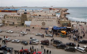 Navio com 148 brasileiros deixa a Líbia