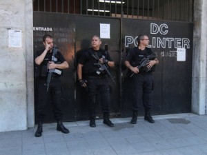 A Delegacia de Repressão às Ações Criminosas Organizadas (Draco) foi lacrada no Rio de Janeiro