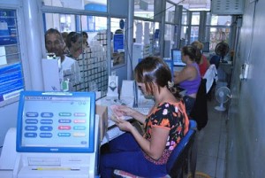 Casas lotéricas e Correios recebem autorização para fazer operações cambiais
