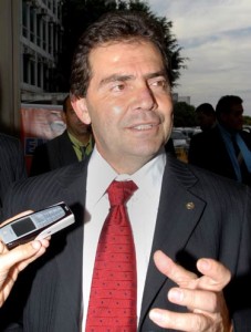 Segundo Paulo Pereira da Silva, “o governo propõe uma política de valorização do mínimo, mas não teve acordo"