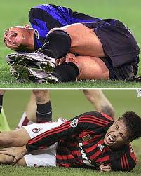 Ronaldo 03 Ronaldo sofreu com contusões no joelho na Inter e no Milan