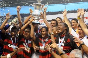 TaçaGB Flamengo levanta mais uma Taça Guanabara