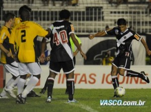 Vasco não saiu do zero com o Volta Redonda em São Januário