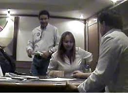 Jaqueline Roriz pediu perícia no vídeo no qual aparece recebendo dinheiro