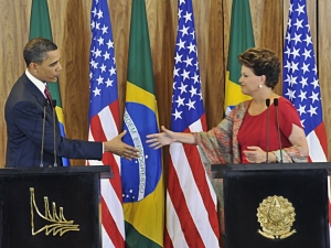 Obama e Dilma Dilma cobra de Obama uma ação contra as barreiras comerciais