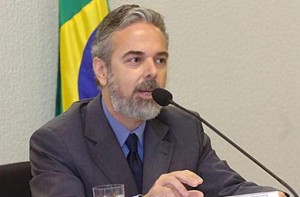 Patriota reconhece que relação com os Estados Unidos esfriou por causa do Irã