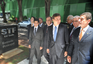 Oposição foi até o STF contra o aumento do mínimo por decreto presidencial