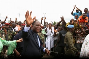 Alassane Ouattara Alassane Ouattara assume o comando da Costa do Marfim
