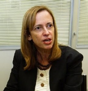 Claudia Costin, informou que a Prefeitura do Rio está montando uma equipe de assistentes sociais e psicólogos para prestar atendimento aos parentes e professores das crianças atingidas