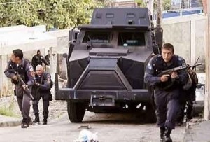 O combate ao crime organizado é um dos fatores da diminuição de vítimas com bala perdida no Rio de Janeiro