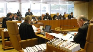 STF STF define que cargo é da Coligação