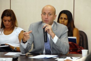 Adolescente volta ao hospital por sentir fortes dores informou a Secretaria de Saúde do Estado