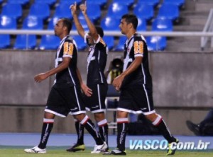Vasco Éder Luiz marca e Vasco está na final da TR