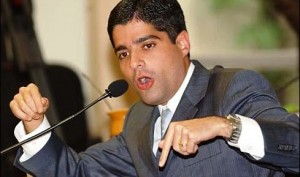 ACM-Neto Para Antonio Carlos Magalhães Neto, o governo temeu aprovação de emenda do seu partido