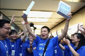 Ipad2 Ipad 2 está sendo uma febre entre os adolescentes chinenses
