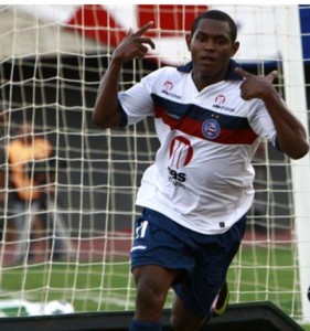 Jobson Jobson marca no final e Abel estréia com derrota no Rio de Janeiro