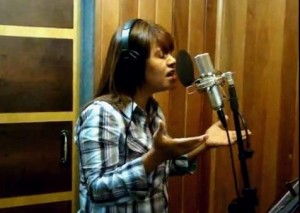 Raquel Mello "Passos da Fé" é o novo CD de Raquel Mello.
