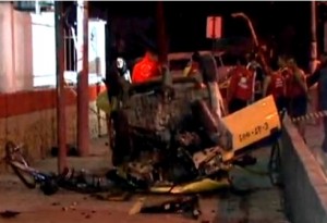 Taxi Assaltante em fuga em um táxi no Rio atropela e mata ciclista