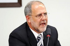 Bernardo Figueiredo anunciou que Governo vai dividir licitação do trem-bala Bernardo Figueiredo anunciou que Governo vai dividir licitação do trem-bala