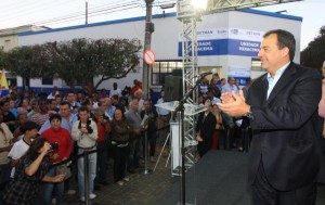 Governador Sérgio Cabral na Cerimônia de inauguração das agências do DETRAN e do SINE - Sistema Nacional de Emprego, no município de Miracema - Foto: Carlos Magno Governador Sérgio Cabral na Cerimônia de inauguração das agências do DETRAN e do SINE - Sistema Nacional de Emprego, no município de Miracema - Foto: Carlos Magno