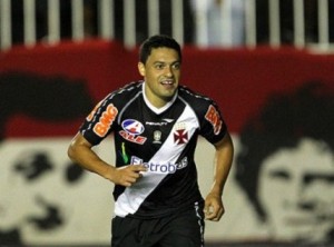 Éder Luiz mais uma vez marca para o Vasco Éder Luiz mais uma vez marca para o Vasco