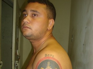 Homem que fingia ser PM cobrava por falso processo seletivo para integrar a operação Barreira Fiscal Homem que fingia ser PM cobrava por falso processo seletivo para integrar a operação Barreira Fiscal
