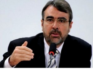 Henrique Fontana, relator da reforma política propõe extinção do suplente de senador Henrique Fontana, relator da reforma política propõe extinção do suplente de senador
