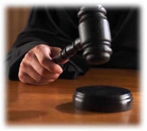 Justiça condena a Vivo a indenizar consumidor por preconceito: atendente chamou usuário de "corno" Justiça condena a Vivo a indenizar consumidor por preconceito: atendente chamou usuário de "corno"