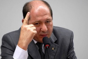 Pagot nega que Dnit tenha sido usado para fazer caixa ao PR Pagot nega que Dnit tenha sido usado para fazer caixa ao PR