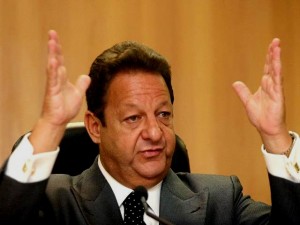 De acordo com o presidente do TRE, desembargador Luiz Zveiter, as condenações refletem a posição que o tribunal vai adotar para as eleições municipais do próximo ano De acordo com o presidente do TRE, desembargador Luiz Zveiter, as condenações refletem a posição que o tribunal vai adotar para as eleições municipais do próximo ano