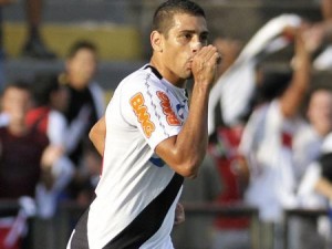 Diego Souza faz dois gols fora de casa e Vasco vence Atlético-MG por 2 a 1 Diego Souza faz dois gols fora de casa e Vasco vence Atlético-MG por 2 a 1